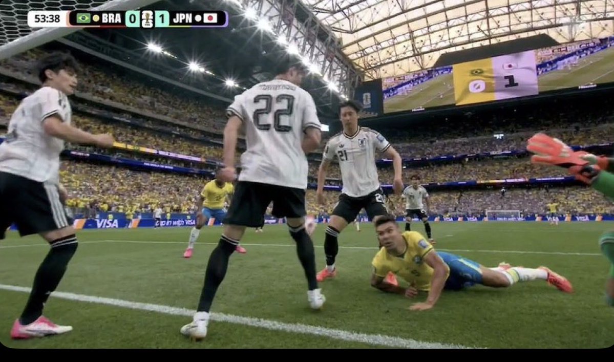 90_Report's tweet photo. 📸 - HOW ON EARTH DID BRAZIL FAIL TO SCORE HERE !!!!!!!!!!!!!!!!!!!!!!!!!!! https://t.co/GyQ5TVPWOz