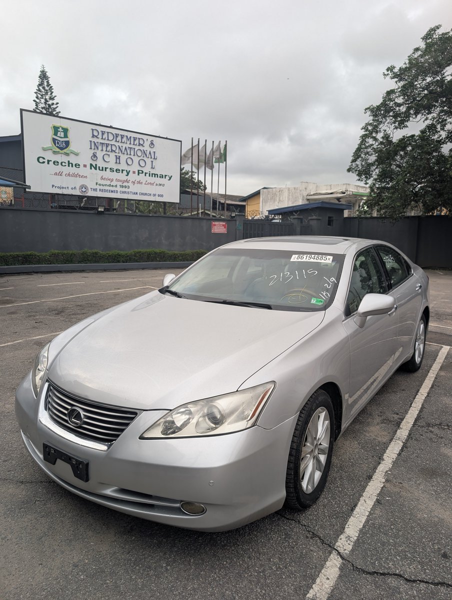 Ol0ye's tweet photo. When I say" No bad..."

You say "Cars!"  

This was sourced, shipped and delivered for N10m all inclusive. 

#OloyeMobility #Nobadcars #OM🎗️ https://t.co/uhxiYgEnjz