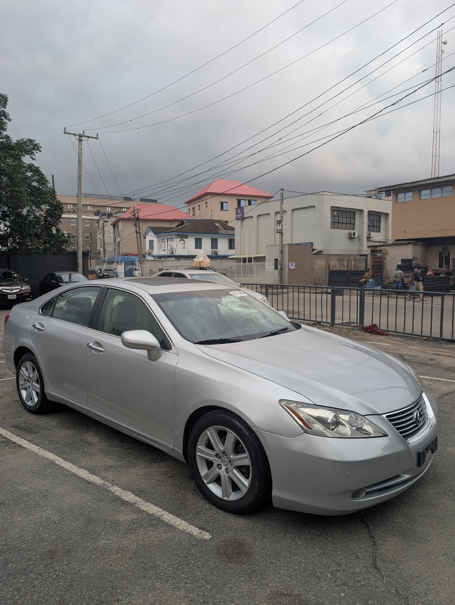 Ol0ye's tweet photo. When I say" No bad..."

You say "Cars!"  

This was sourced, shipped and delivered for N10m all inclusive. 

#OloyeMobility #Nobadcars #OM🎗️ https://t.co/uhxiYgEnjz