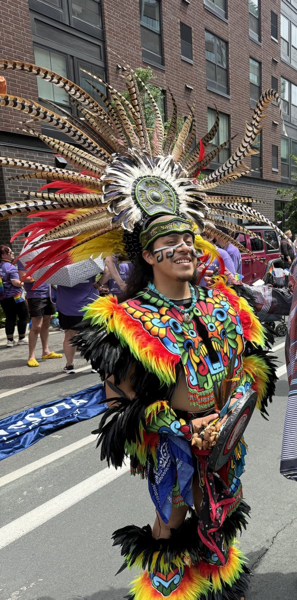 Alegriadcirque's tweet photo. Pride month 2026

#pridemonth #gaylatino #danza #azteca #dragqueen https://t.co/O6kBW14WC5