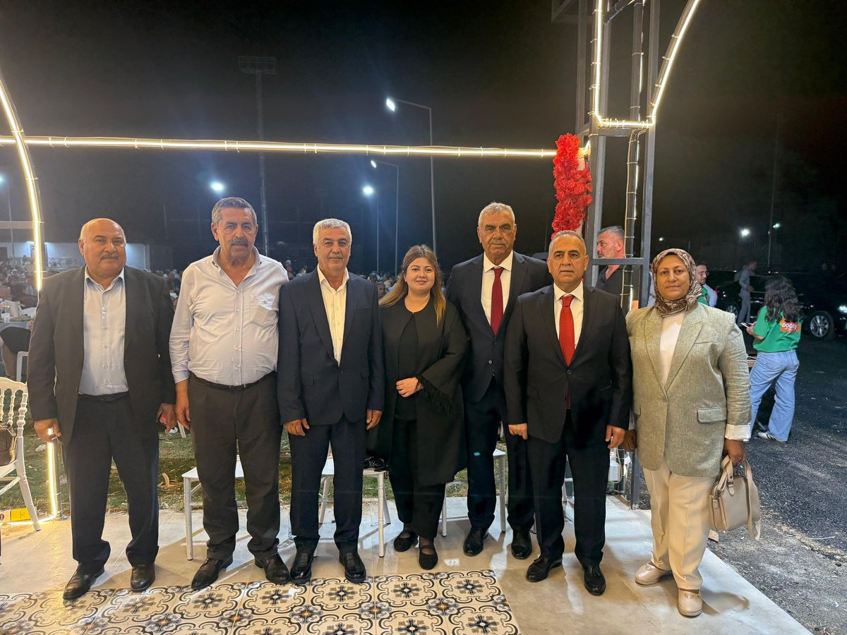 avfatmagulcalim's tweet photo. 📍Kumlu

Kumlu Belediye Başkanımız Sn İbrahim PAÇ’ın oğlu Hamdi ile Fatma kardeşimizin mutlu günlerine şahitlik ettik.

Çiftimize sağlık, huzur ve mutluluk diliyor; Paç ve Yurtsever ailelerini tebrik ediyorum. https://t.co/Ovi3ZPMmLW