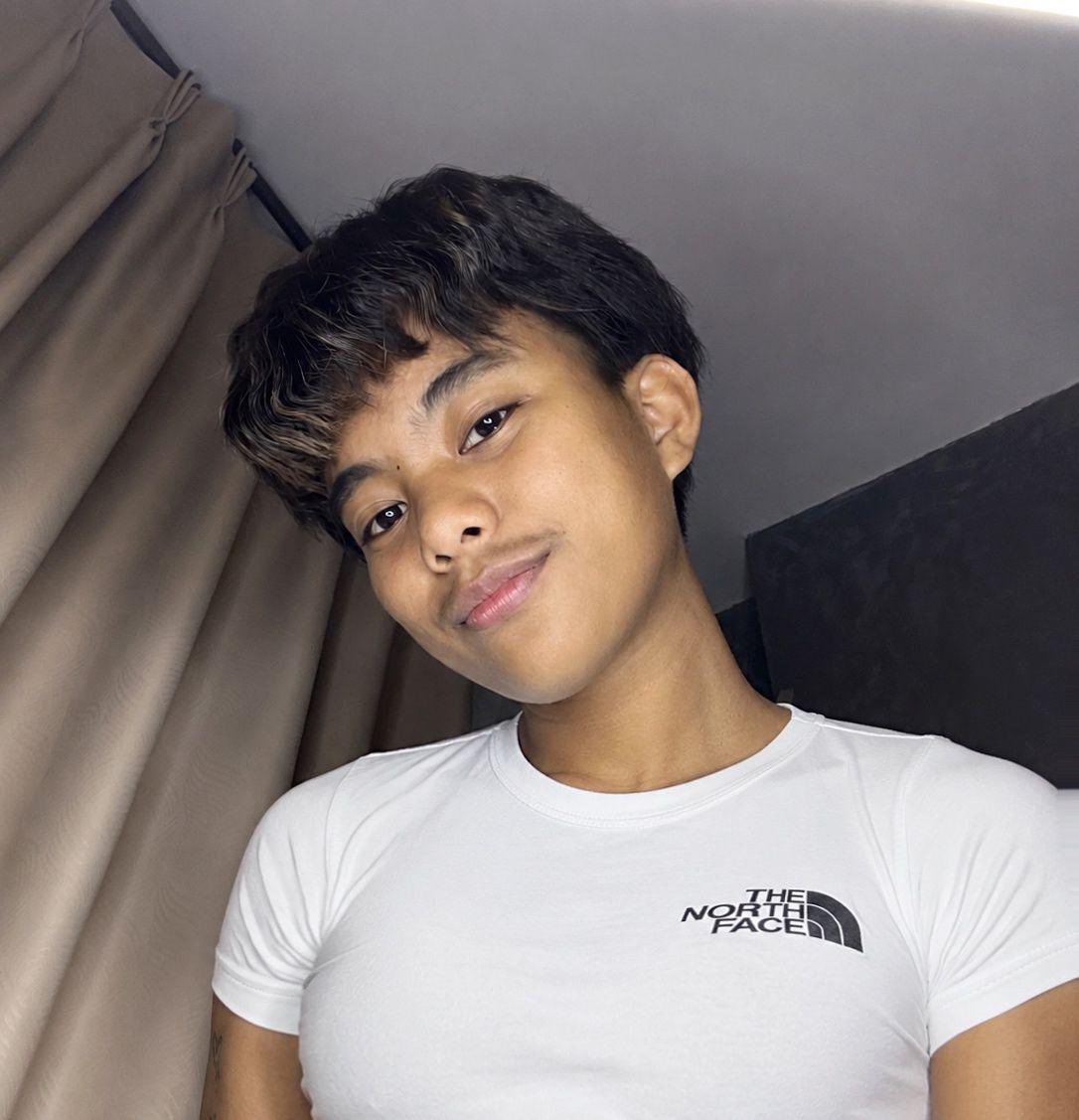 🏳️‍⚧️petite ftm 🖤 t boy tweet media
