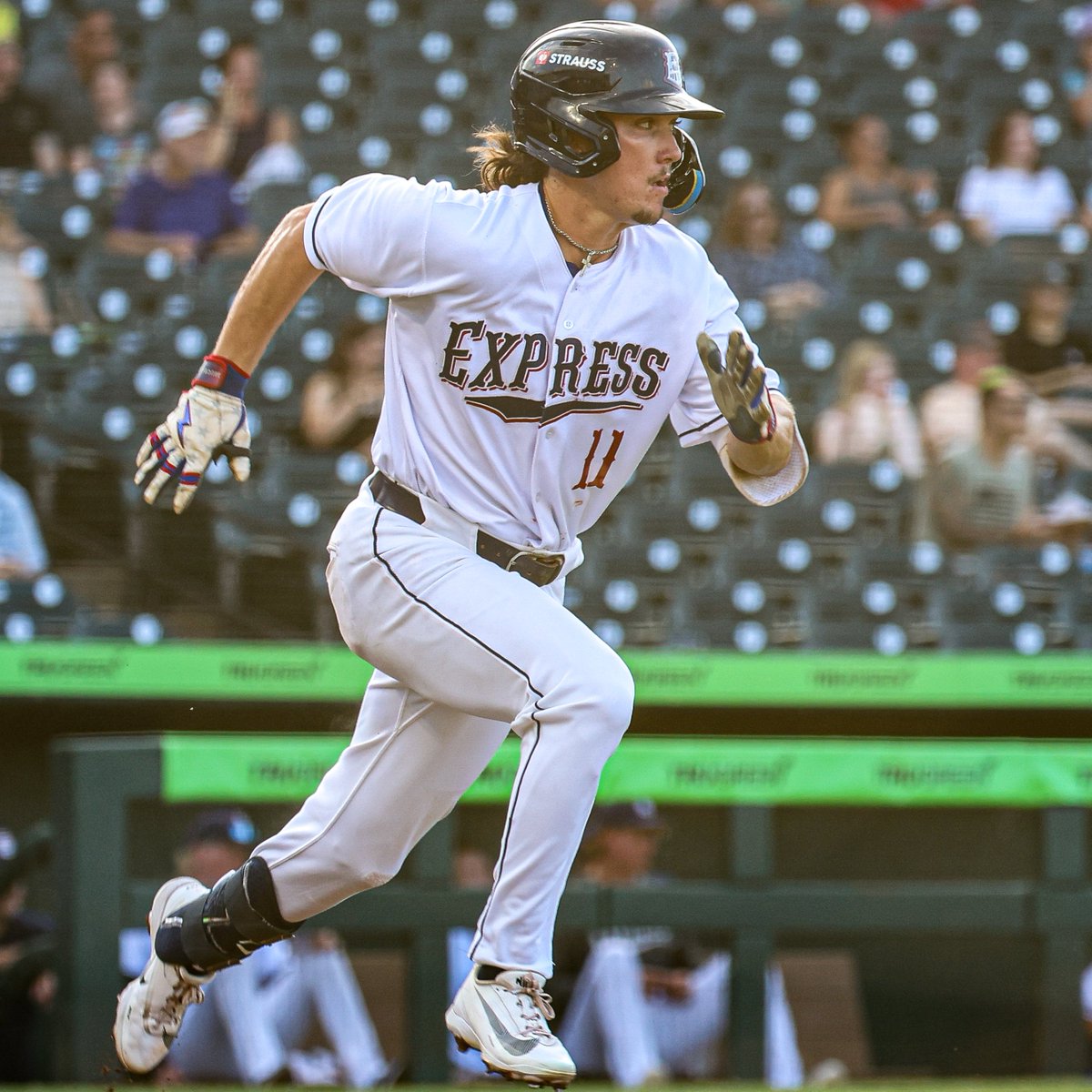MLBPipeline's tweet photo. The Rangers are calling up their No. 13 prospect, Cameron Cauley, for what would be his MLB debut, @kennlandry confirms.

Cauley is slashing .262/.363/.407 for Triple-A Round Rock this season: https://t.co/JOTfsKwO2i https://t.co/UQWLSze4EL
