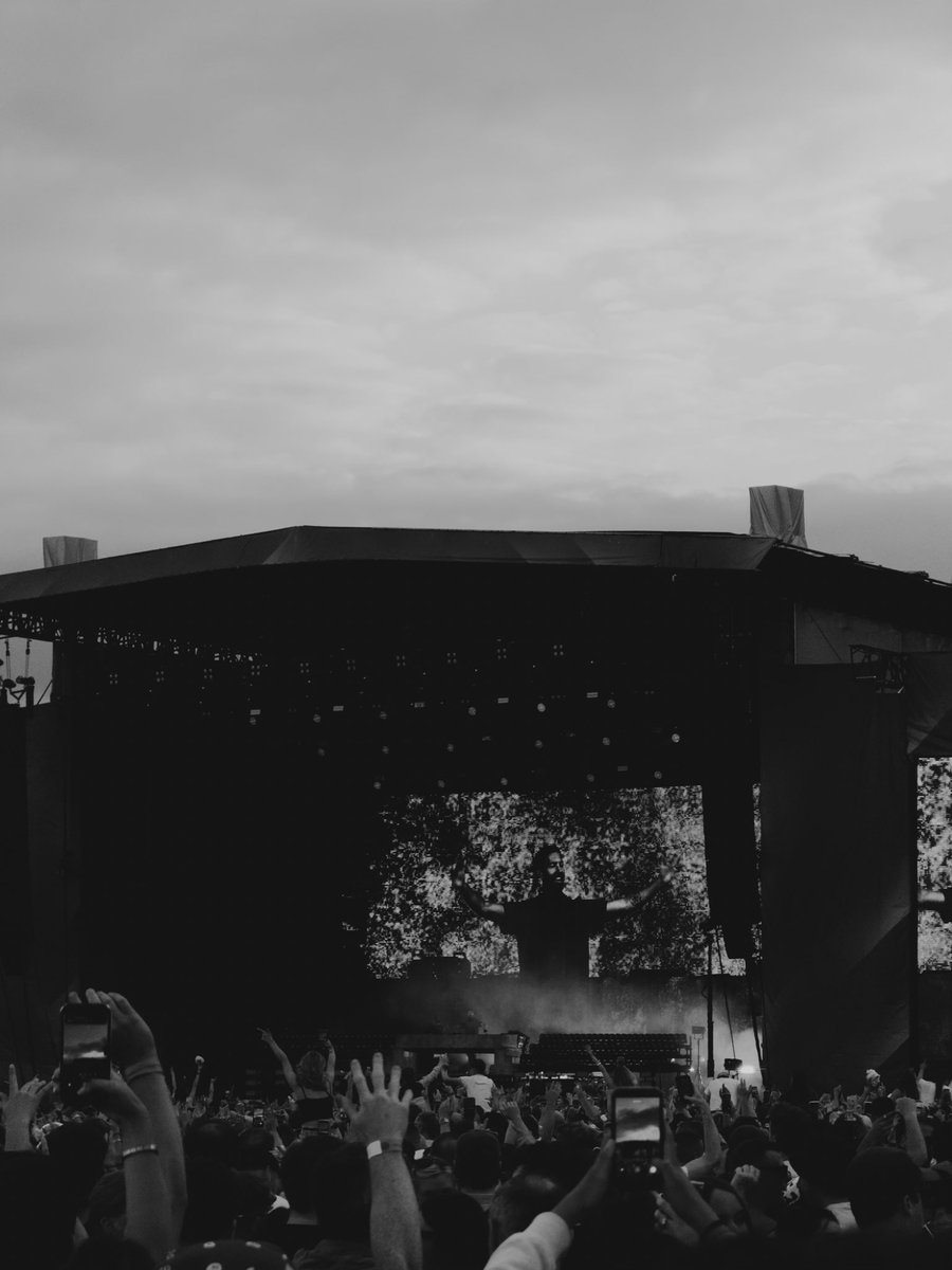 MindaugasLT's tweet photo. Music 🫶 https://t.co/OnGon9p3iJ