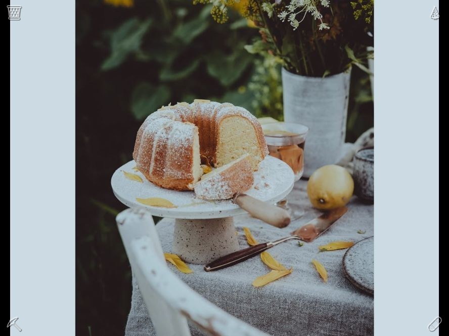 En_cal93's tweet photo. Large dessert spoon: Savoring midnight snacks allows the soul to heal. The comforting flavors of food soothe all exhaustion and bring peaceful spiritual relaxation. https://t.co/CXojGg3HbV