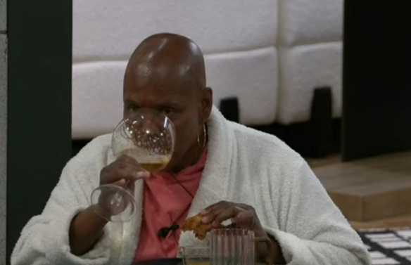 rbbq's tweet photo. #BB28 the next three months

my vibe the next three months: https://t.co/DQFApTyFGf