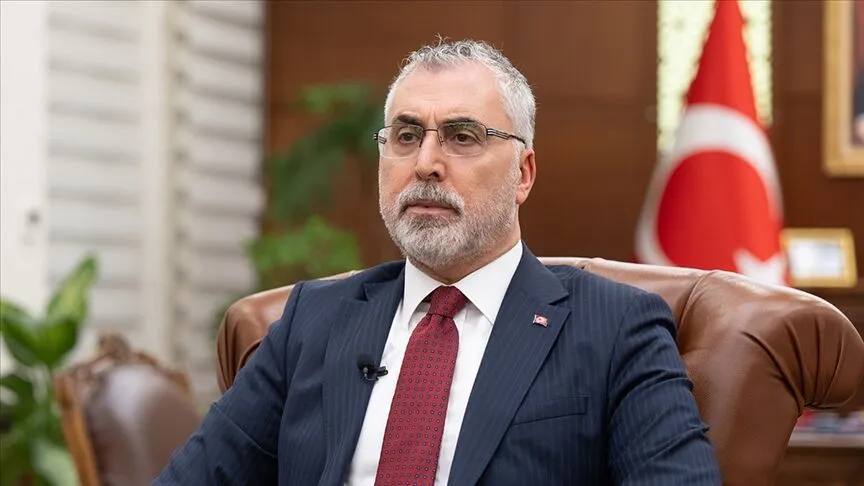 Eyvallah's tweet photo. NATO Zirvesi sonrası değişimi beklenen bakanlıklar:

— Hazine ve Maliye
— Çalışma ve Sosyal Güvenlik
— Ticaret
— Kültür ve Turizm
— Aile ve Sosyal Hizmetler https://t.co/QTDC3GxBsD