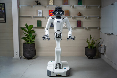 propel_x's tweet photo. Congratulations to @Robotcom (formerly @gokiwibot), a @propel_x listed company, on the launch of R-noid, its new humanoid labor platform built to help businesses address repetitive, physically demanding, and hard-to-fill operational roles.

#Robotics #AI #HumanoidRobots https://t.co/E3VTGrfSdW