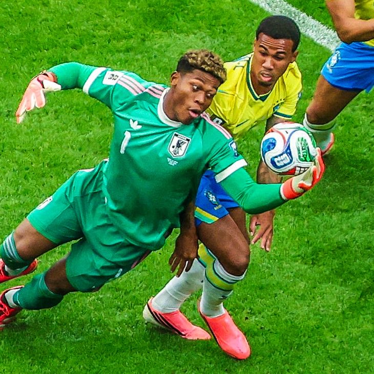 eurofootcom's tweet photo. 🇯🇵🧤 Zion Suzuki (23) has been 𝐂𝐑𝐔𝐂𝐈𝐀𝐋 for Japan this tournament! 🤯💎 https://t.co/z0F2JLeEUw
