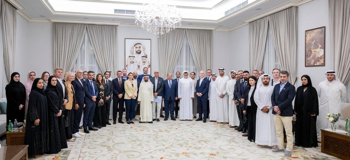 USUAEBizCouncil's tweet photo. The U.S.-U.A.E. Business Council was honored to join H.E. Dr. Ali Rashid Al Nuaimi for a private dialogue at his home on regional developments, U.A.E. resilience, and opportunities to strengthen the U.S.-U.A.E. commercial partnership. 🇺🇸📷 Read more: https://t.co/nIV6hCpvIe https://t.co/CI1vU1U3Aj