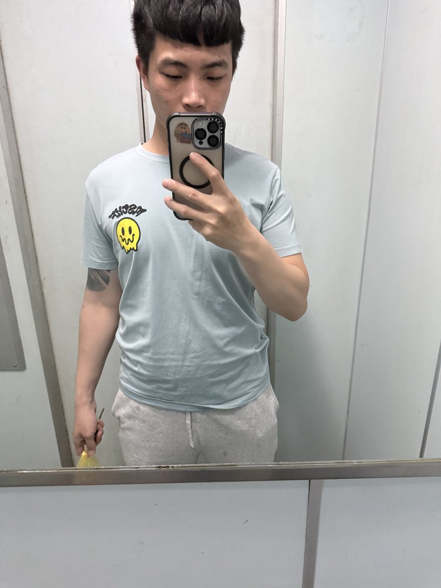 Allen__1012's tweet photo. 肚子有點小小的大
有雙北的要來認識認識嗎 https://t.co/u3JYpXgxwc