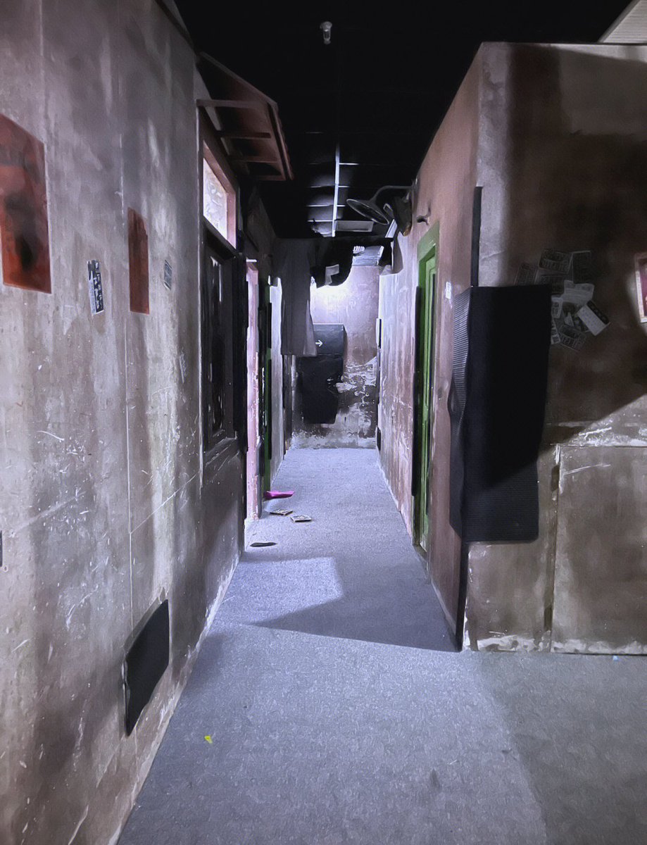 Brado1983's tweet photo. Just escaped a mind-blowing escape room! Puzzles that kept me on my toes and a super fun final twist. Can’t wait to play another one! https://t.co/T9tlo8nQhT