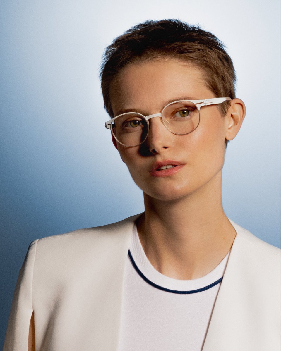 OVVOoptics's tweet photo. The 6057 in white/platinum strips the silhouette back to its purest form, proving that the smallest details often leave the strongest impression. #OVVOoptics https://t.co/VbbAHzz7t7