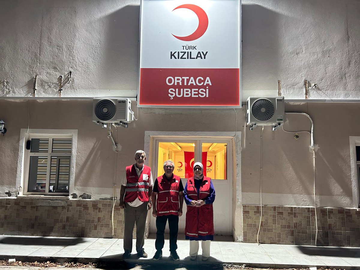 KizilayKurumsal's tweet photo. Genel Sekreter Yardımcımız Şükrü Can, Muğla Ortaca Şubemizi ziyaret etti.

Ziyarette, şubemiz tarafından yürütülen faaliyetler hakkında bilgi alınırken, bölgedeki insani yardım çalışmaları ve gelecek dönem planlamaları değerlendirildi. https://t.co/SlrD3EMGol