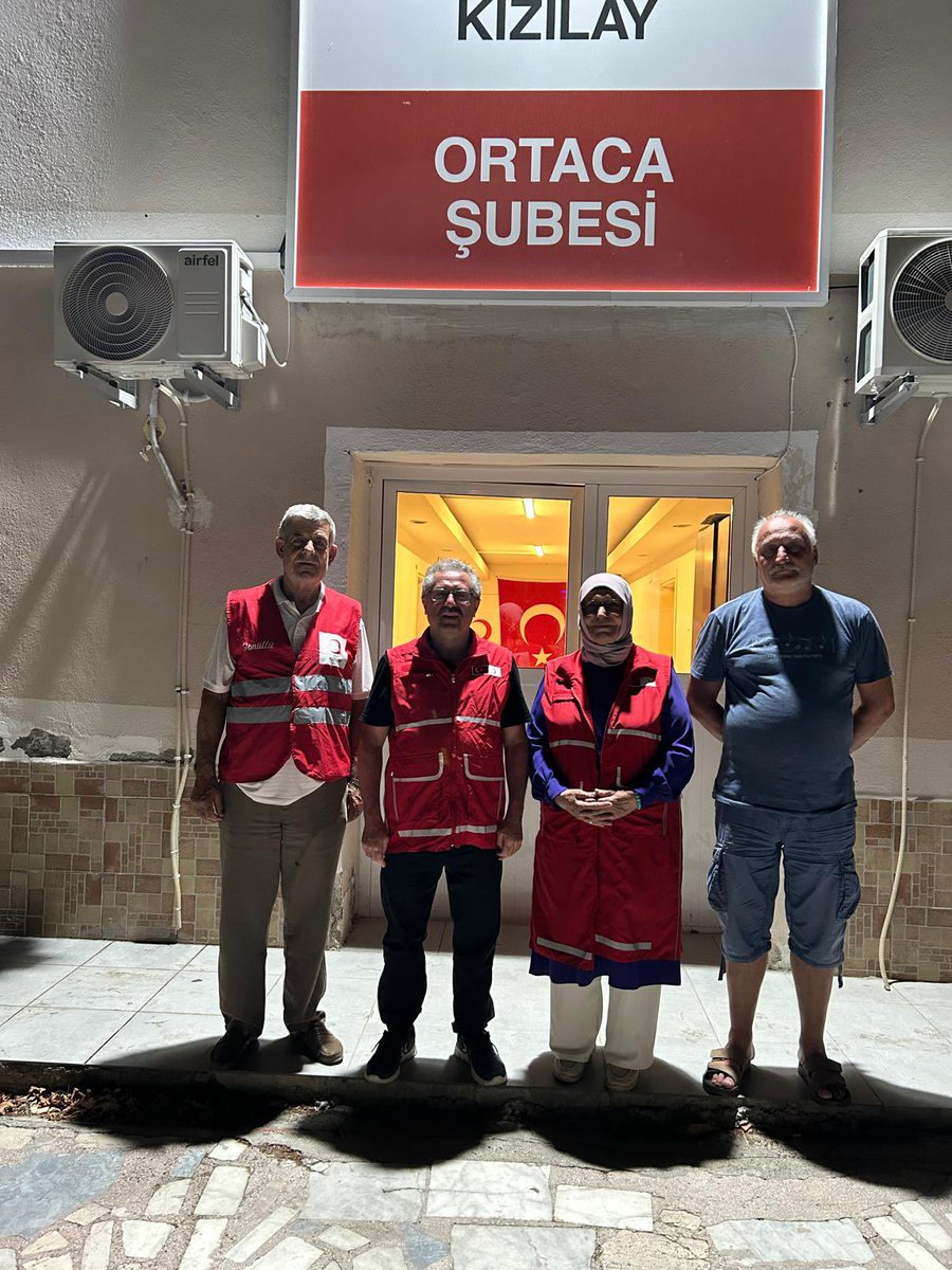 KizilayKurumsal's tweet photo. Genel Sekreter Yardımcımız Şükrü Can, Muğla Ortaca Şubemizi ziyaret etti.

Ziyarette, şubemiz tarafından yürütülen faaliyetler hakkında bilgi alınırken, bölgedeki insani yardım çalışmaları ve gelecek dönem planlamaları değerlendirildi. https://t.co/SlrD3EMGol