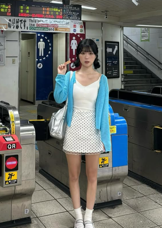 recablarelf's tweet photo. 我不想隨便亂搞
但又好想找人壞壞的🤔
怎麼辦啦~

但是年輕性慾強不正常嗎
#性需求 #約會 #大學生 https://t.co/2o82TY4c4H