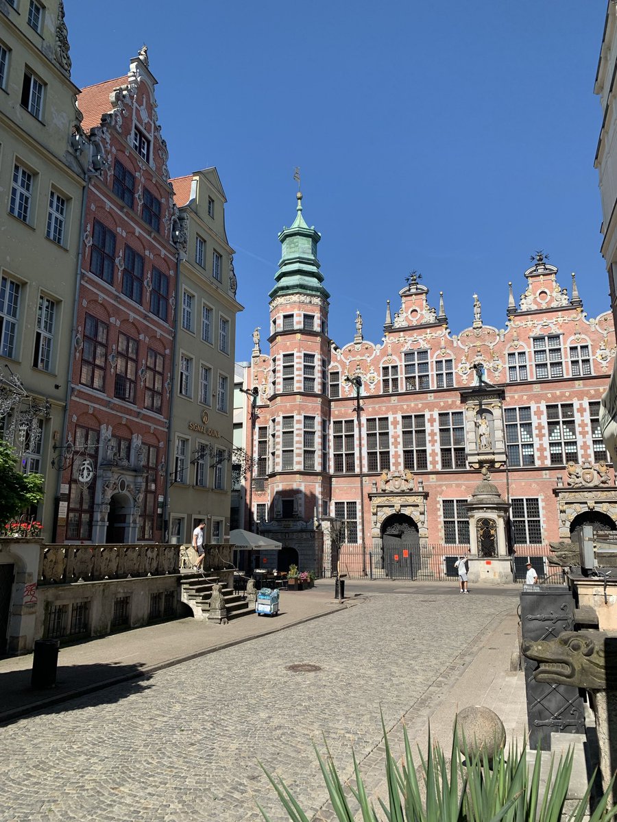 ChrisFluri's tweet photo. Groeten uit de oude Hanzestad Gdansk https://t.co/4x1g4FtVB2