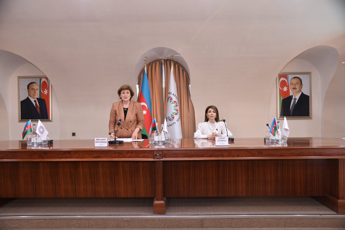 QAI_Qadinlar's tweet photo. Bu gün QAİ-nin İnzibati binasında 2026-cı il üzrə Qərbi Azərbaycan İcmasının Qadınlar Şurasının yarımillik hesabatı ilə bağlı  yığıncaq keçirilmişdir. Yığıncaqda QAİ Qadınlar Şurasının cari ilin yarımilinə dair hesabatı dinlənmiş və hesabat ətrafında müzakirələr aparılmışdır. https://t.co/zY4TqOmzbT