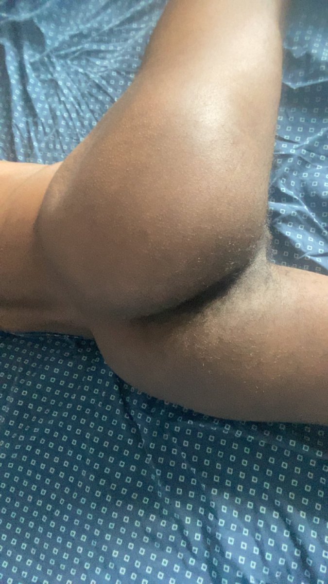mooremone56's tweet photo. Bored asf 
I wish I had a bf😫 #teen #mlm #dmvfreaks https://t.co/Irf7q4GtbZ