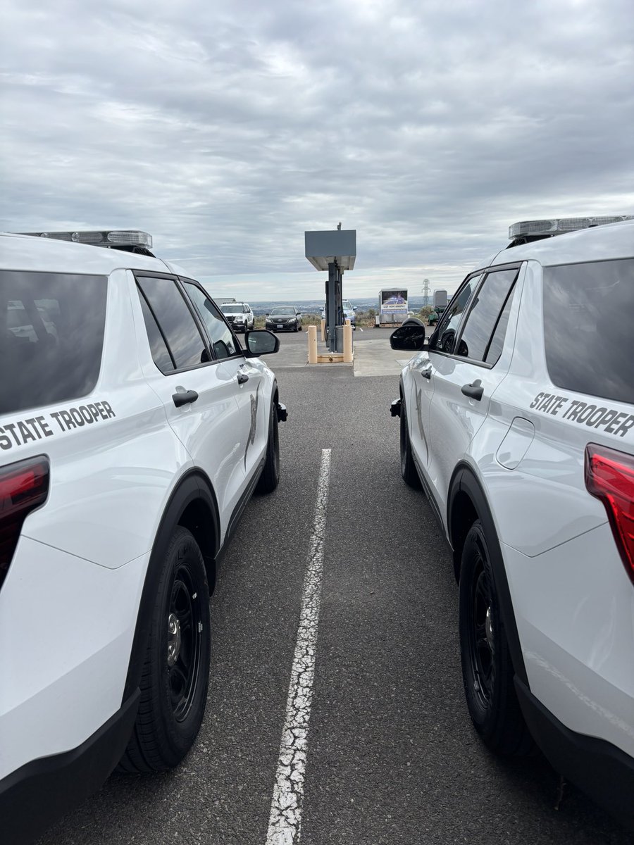 wspd3pio's tweet photo. After 29 weeks of training at our WSP academy we welcome four new Cadets to our District.  They will be coaching for several weeks under the watchful eye of our veteran Troopers for the final phase of their training. We are hiring! https://t.co/TGmMr53LHD #Washington #Trooper 🫡 https://t.co/xf0k7txXh8