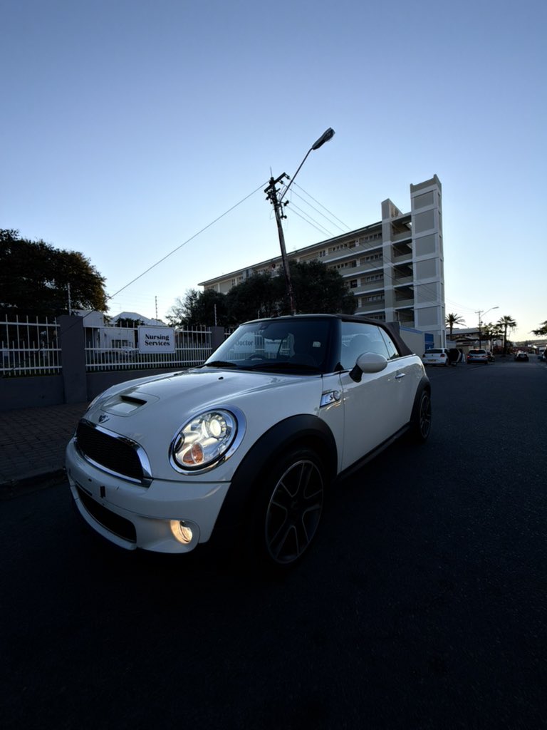 refatsie's tweet photo. 10/10 : Follow our WhatsApp Channel for more cars available for sale in Windhoek, Namibia. ☺️🌍
https://t.co/tQ5n1xzYR2 https://t.co/fJoPG7vlFA
