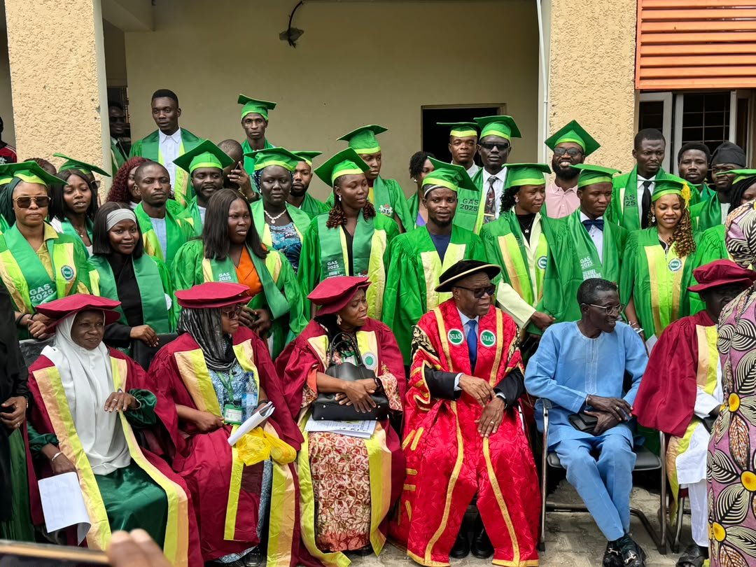 T_o_adigun's tweet photo. Alhamdulilah Ala Kuli Hal....

Today, I was inducted by the Nigeria Institute of Animal Science as a Graduate of Animal Science. https://t.co/3wLPYRF77s