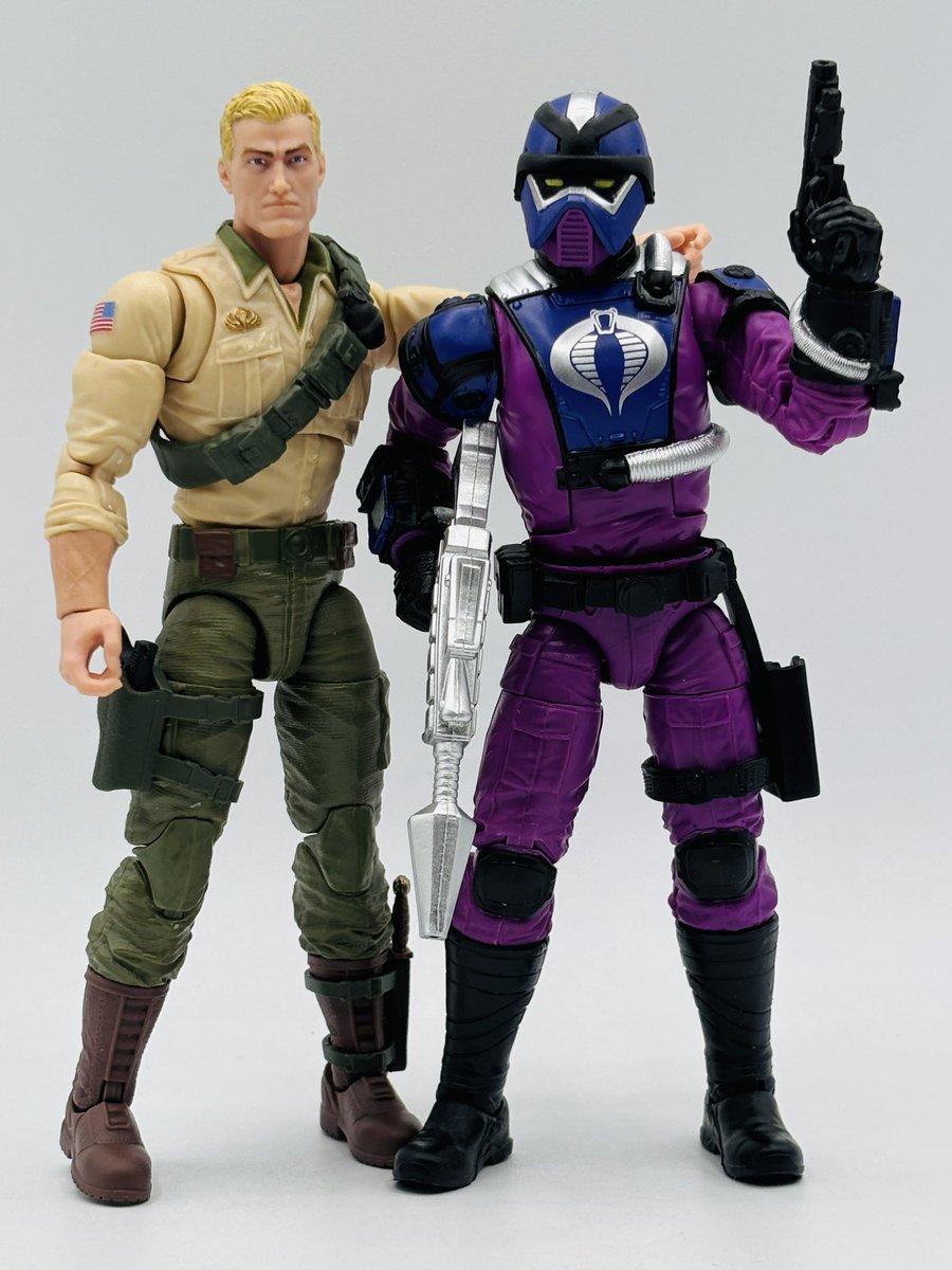 sirpaul64's tweet photo. Techno-Viper GIJOE Retro Unboxing & Review! https://t.co/faFYkwMerr #gijoe @hasbro #hasbro #gijoeclassified #toys #technoviper #actionfigures https://t.co/duKqVzPZqB