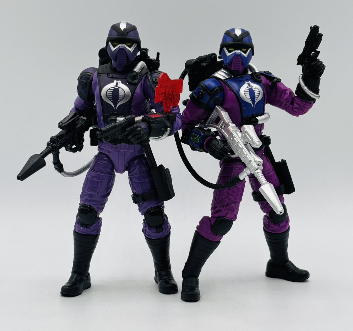 sirpaul64's tweet photo. Techno-Viper GIJOE Retro Unboxing & Review! https://t.co/faFYkwMerr #gijoe @hasbro #hasbro #gijoeclassified #toys #technoviper #actionfigures https://t.co/duKqVzPZqB