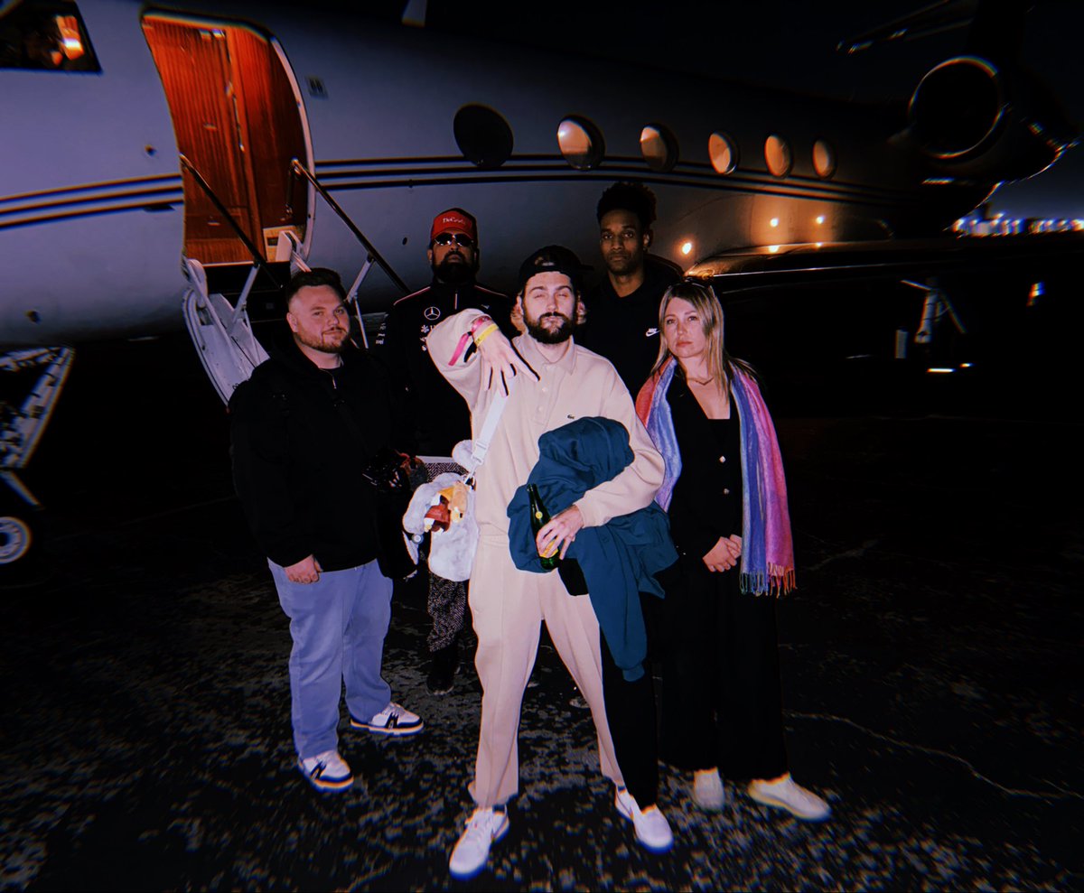 sunnymaanz's tweet photo. Life after solana:9cRCn9rGT8V2imeM2BaKs13yhMEais3ruM3rPvTGpump flips solana:pumpCmXqMfrsAkQ5r49WcJnRayYRqmXz6ae8H7H9Dfn https://t.co/foL2jYqR19
