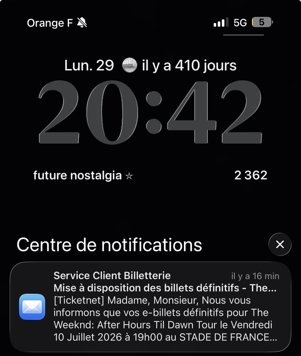 symete_'s tweet photo. Non jure ?????? Activez la revente officielle @TicketmasterFR @LivenationFR @theweeknd merde quoi https://t.co/flaLWKiTTR