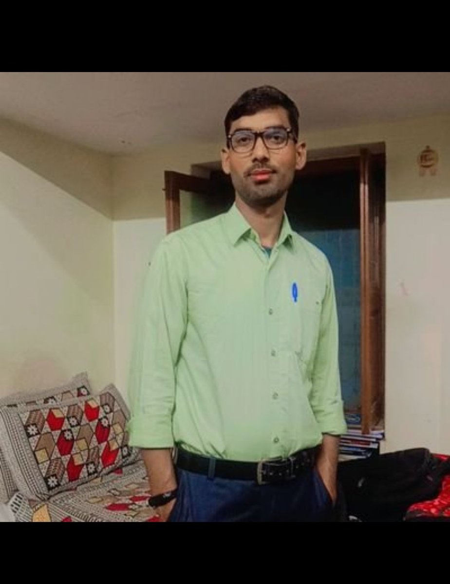 sharma70896's tweet photo. संघर्ष के साथी बड़े भाई मनोज जी शर्मा रानीखेड़ा वालों को 4th ग्रेड भर्ती परीक्षा में अंतिम रूप से चयनित होने पर हार्दिक बधाई एवं शुभकामनाएं ✨🎉🎉🥳🥳🥳
@vice_ex https://t.co/SpjnMRMZbo