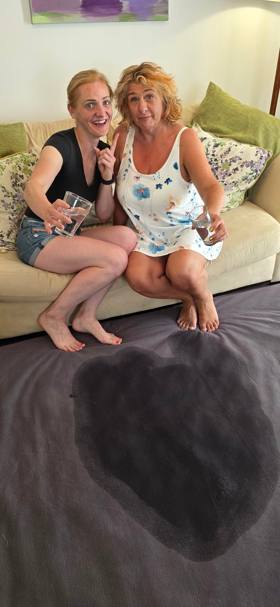 Got a bit excited with the lovely @scarst_clair spilt my water everywhere.... 😱😈💦💦🤣🥰 https://t.co/jxZDlCCu7d