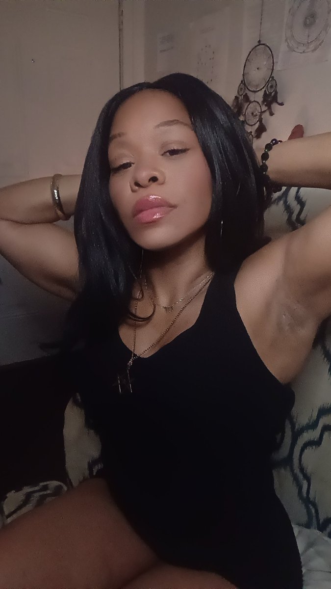 StarrChild1155's tweet photo. Those pushups are working out for me...
💪🍑💦💋👻 Catch my live tarot reading tonight on @YouTube at 8:00PM EST (New York) Channel: sagsungoddess ☀️ https://t.co/kBGBkMMZCS
