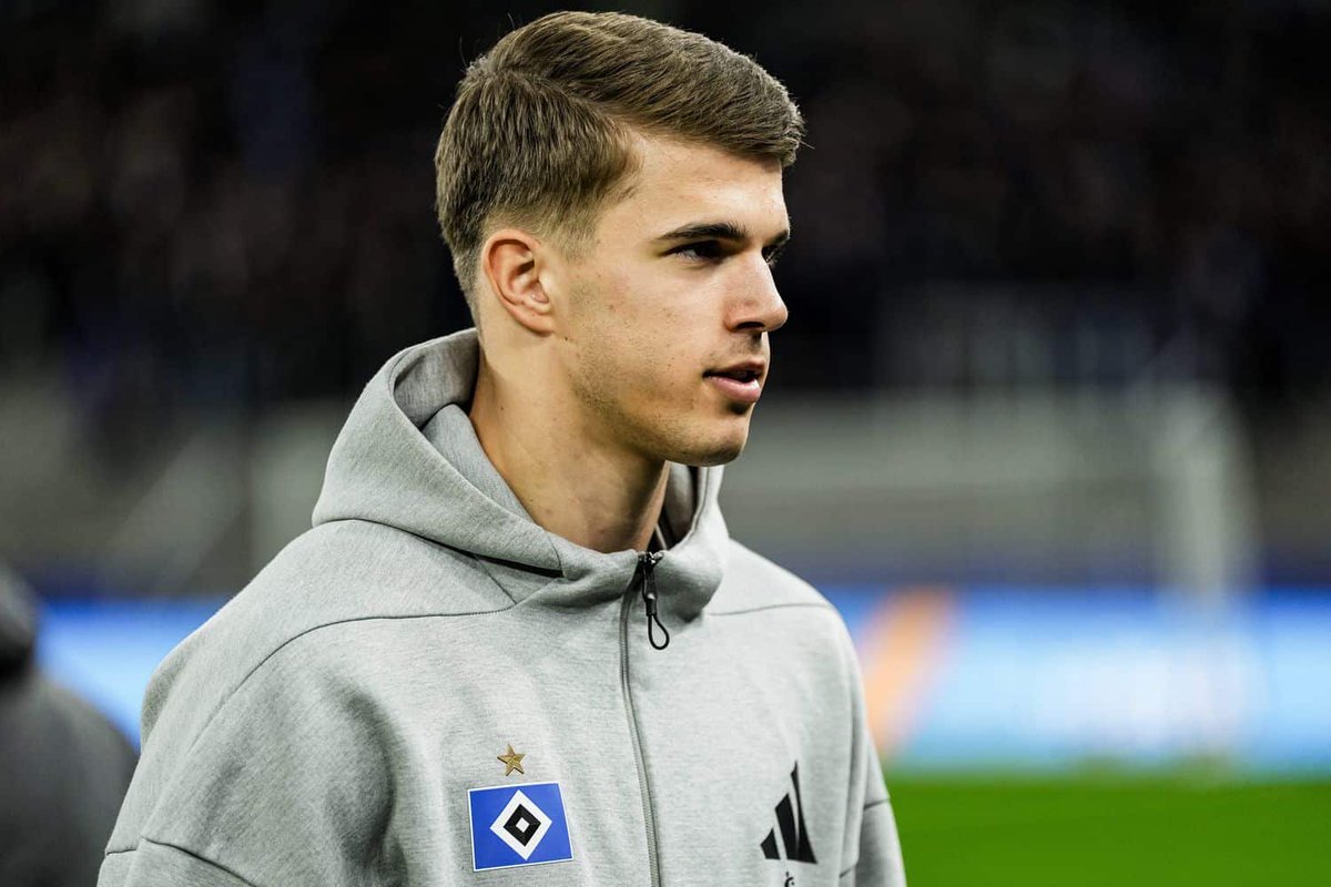 BrightonBubble's tweet photo. 🚨 Brighton want to sign BOTH Luka Vuskovic and Honest Ahanor after Pascal Struijk.

[@TEAMtalk]

#bhafc https://t.co/Fx2OaHKIUh