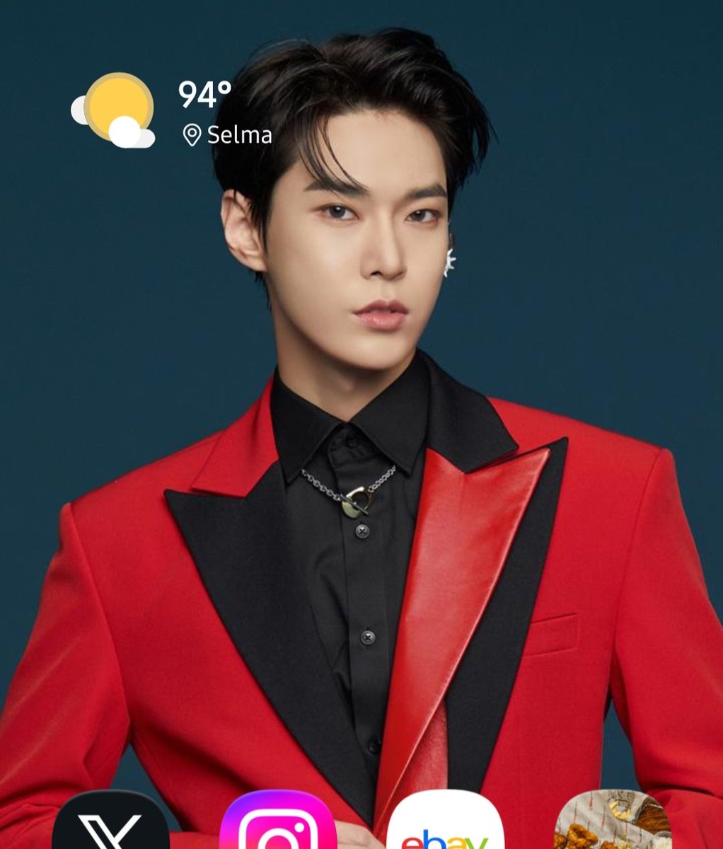 SynamintJ's tweet photo. @Arubekind This handsome man.🥰 https://t.co/x43zRJecun