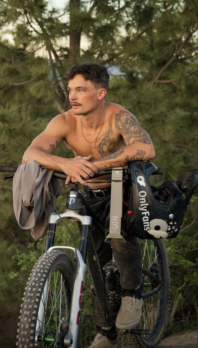 BraydenBarrHay's tweet photo. Check out my @OnlyFans for more!!
https://t.co/MBnjLhqw2L
#MensFitness #FitMen #Fitness #Muscle #Abs #SixPack #LeanPhysique #GymLife #GymMotivation #Workout #Strength #Bodybuilding #Physique #Discipline #Athlete #CoreStrength #Conditioning #OnlyFans #OF #OnlyFansMen #OFMen https://t.co/QVCZVzQB60