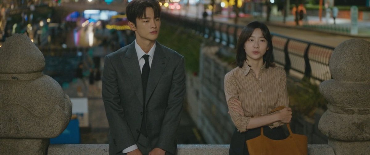 kdramamiss's tweet photo. " maybe he's actually easier to talk to than i thought " https://t.co/KvDewUG8Ty