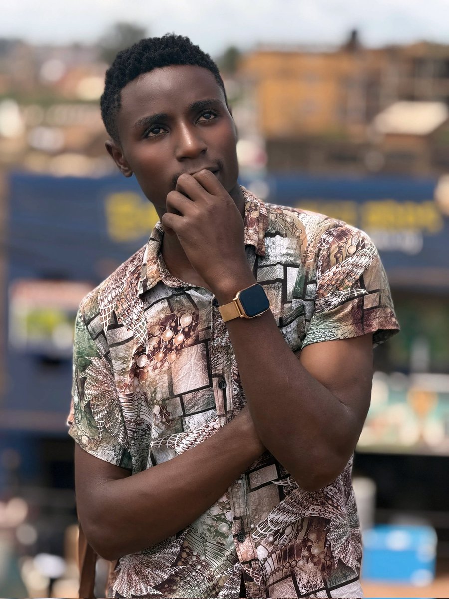 KayzMathia94978's tweet photo. OGUMA NGA NENJALAYO NOKOMAWO NOOLYA EWAKA,ATE MULOWOOZA NSANZE BAFUMBYE😌😌😌 https://t.co/0Hs9pj1qga