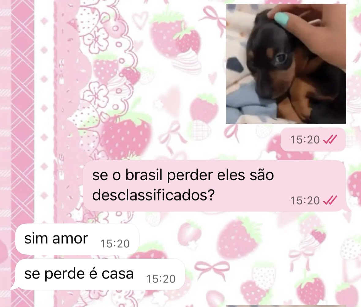 bunniquinha's tweet photo. so que futebol https://t.co/rJIrBfnD37