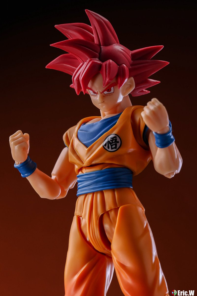EricW2038's tweet photo. 「すげぇ…！ なんてパワーだ…。神の気ってのは…オラ、ワクワクすっぞ…！」
S.H.Figuarts
超サイヤ人ゴッド孫悟空〈神の気を纏いし姿〉
@t_features 
#孫悟空 #dragonballz #supersaiyangod #shfiguartsphotography #shfiguartsdragonballz https://t.co/KrYOsllyDw