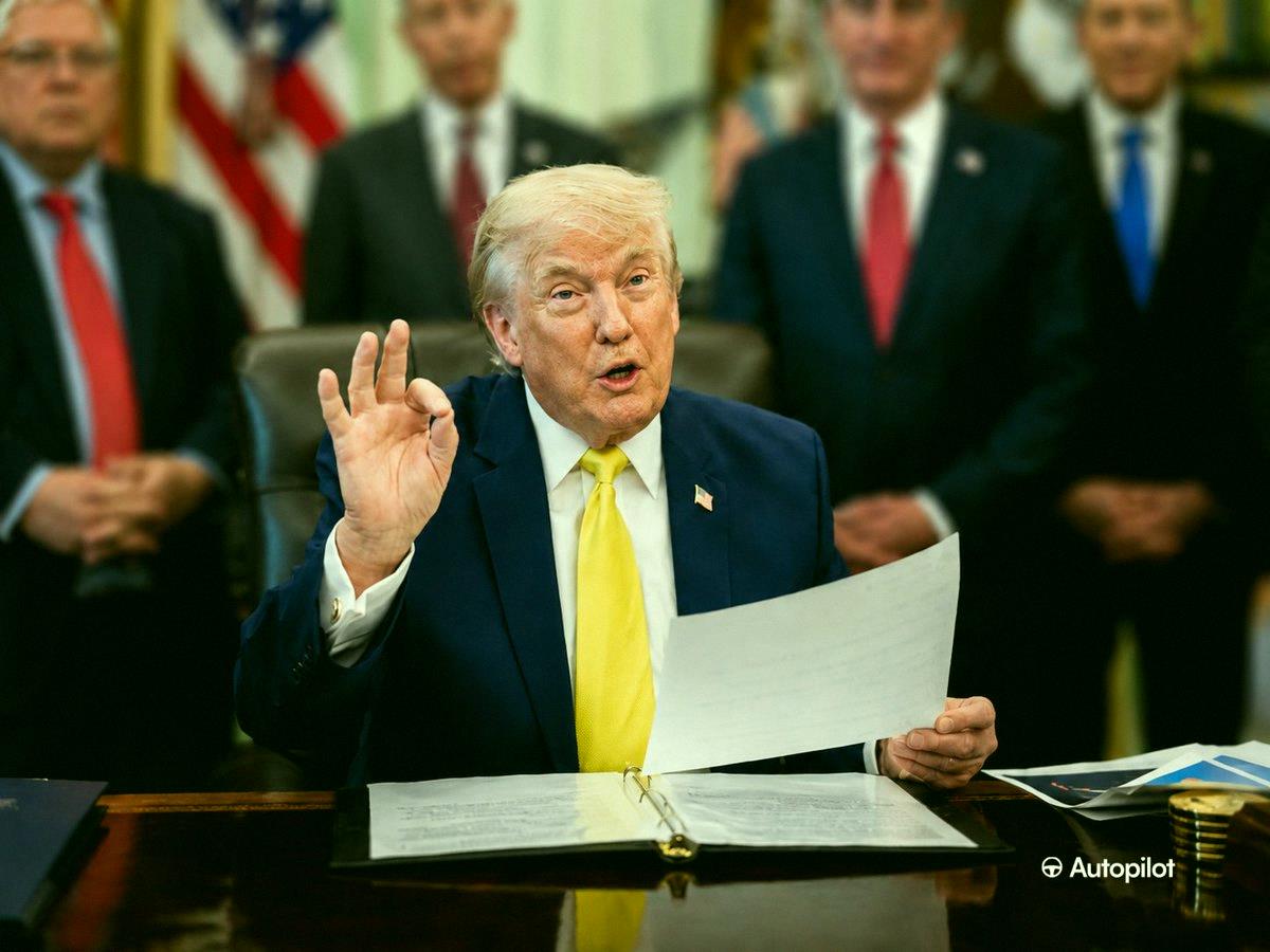 choko_841's tweet photo. 速報：利害の衝突がなぜ問題かって話

2/10にトランプ大統領が最大500万ドル分のAxon株を購入
その14日後、ICEが220百万ドルで17,800丁のテーザー契約を発表
契約書にAxonの名前はないけど、仕様が合致するのはAxon TASER 10だけ
ちなみに、Axonは米国のテーザーの90%を製造してる

一方、$AXO https://t.co/lZb0w5V5eE