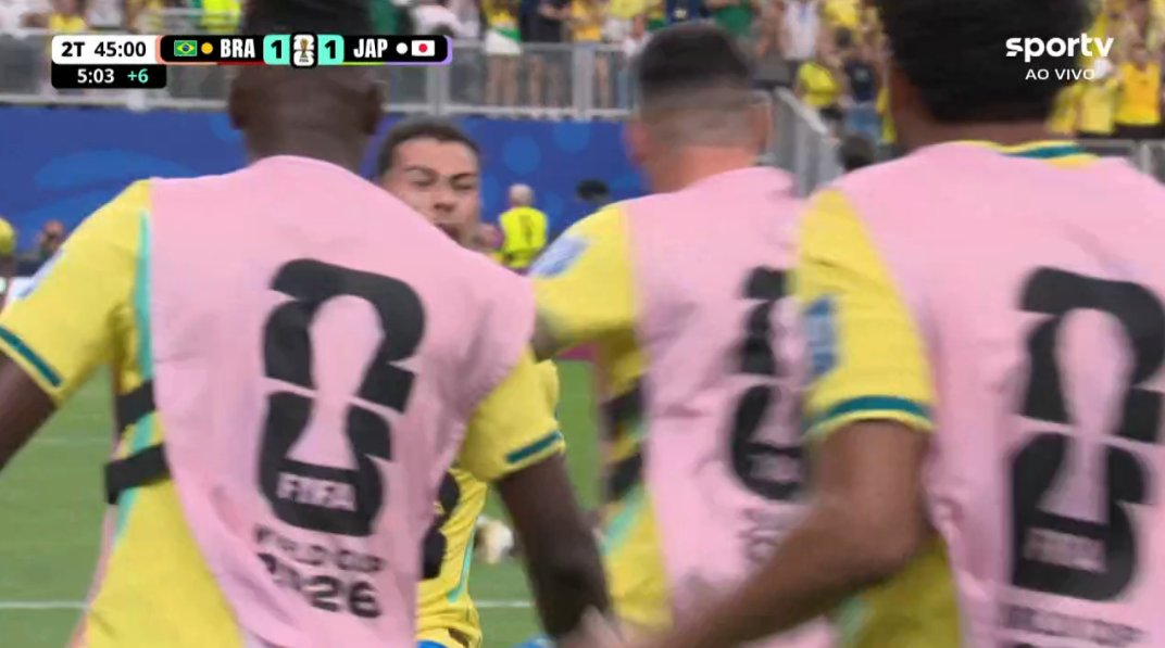DoentesPFutebol's tweet photo. E O BRASIL, CARAIOOOOOO!!! MARTINELLI!!!
VIRAMO!!!

🇧🇷2x1🇯🇵 https://t.co/Wkvzez75oN