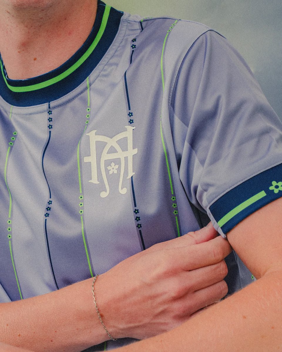 barry351606's tweet photo. Now this is what should have been when we went through our 150 anniversary instead of what we had, brilliant work from @TeamTorSports on all the kits they have produced so far for the club https://t.co/IbI6295TTT