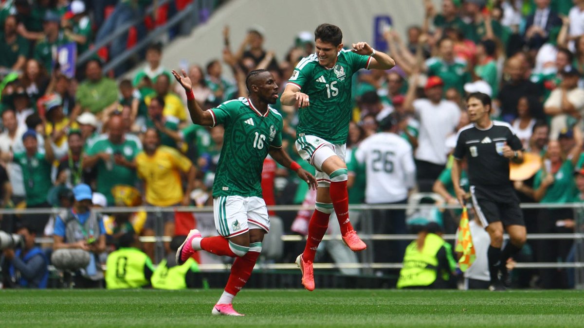 tucsonhoops22's tweet photo. Mexico defeated South Korea to win Group A and will play in the Round of 32 in Mexico City on Tuesday, June 30 in Mexico City ...
https://t.co/Q5ZnjAl4Kl https://t.co/QDky1Y317D