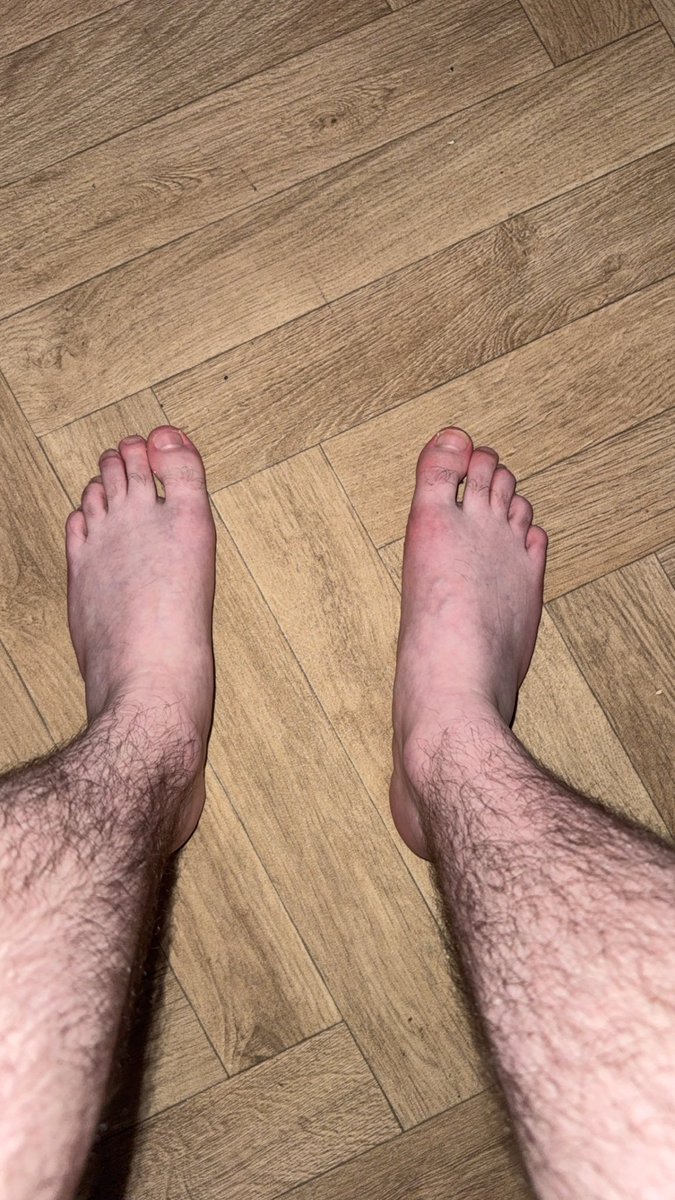 Decfeett's tweet photo. What would you do to them? #gay #feet https://t.co/KANOG3345j