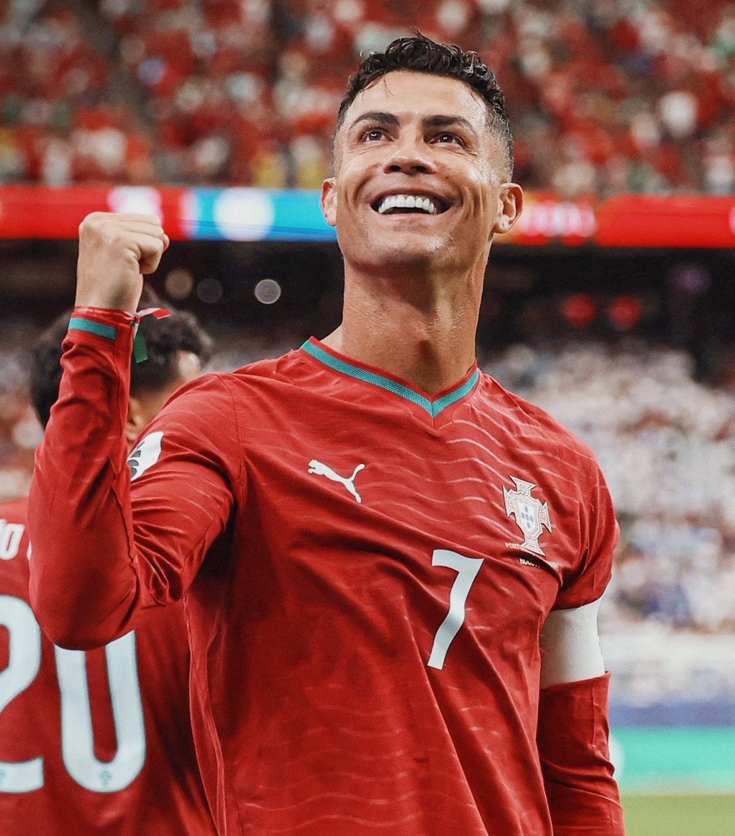 Cristiano Ronaldo'dan Şaşırtıcı Açıklama: 2030 Dünya Kupası'nda Oynayabilirim