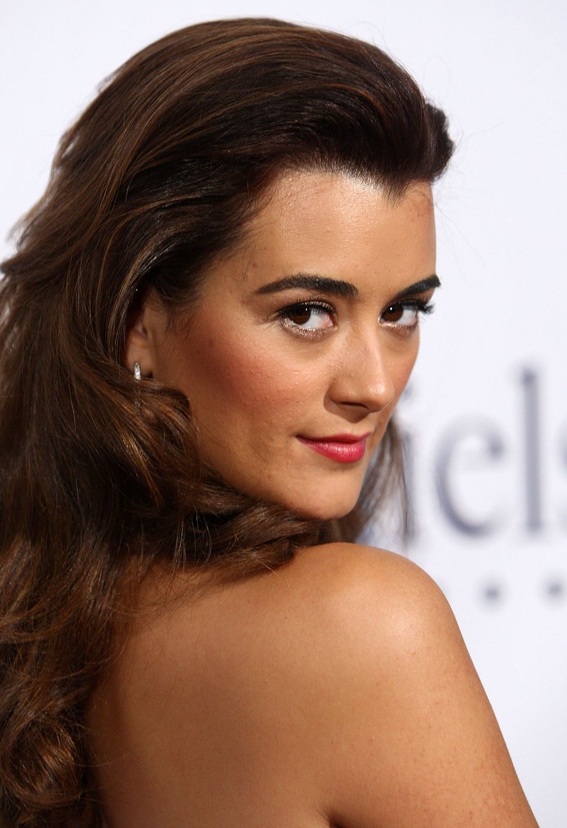 cotedepablo137's tweet photo. IF YOU ARE A REAL FAN OF MINE SAY HI LET ME KNOW IF YOU ARE ❤️🥳❤️🎉 https://t.co/Drq8ZXDsSr