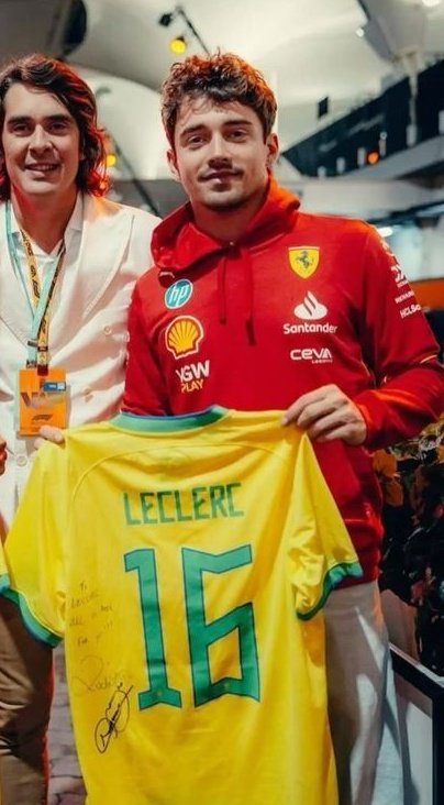 leclercsletters's tweet photo. 🇧🇷🇧🇷🇧🇷🇧🇷 https://t.co/PSynu58TR5