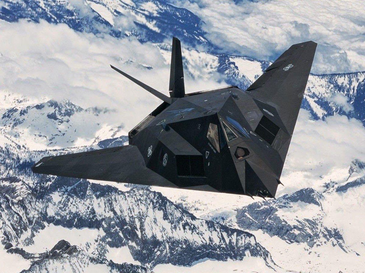 B4sedRetr0Sec's tweet photo. Fursona+favourite plane https://t.co/NcS275hKjB