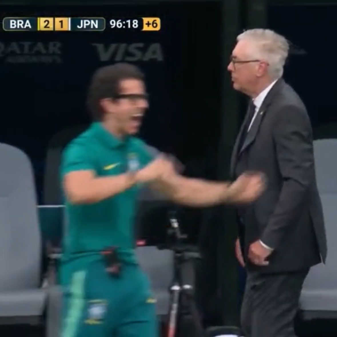 theMadridZone's tweet photo. Carlo Ancelotti’s reaction to Gabriel Martinelli’s 96th minute goal🧍‍♂️ https://t.co/RH11c767BV